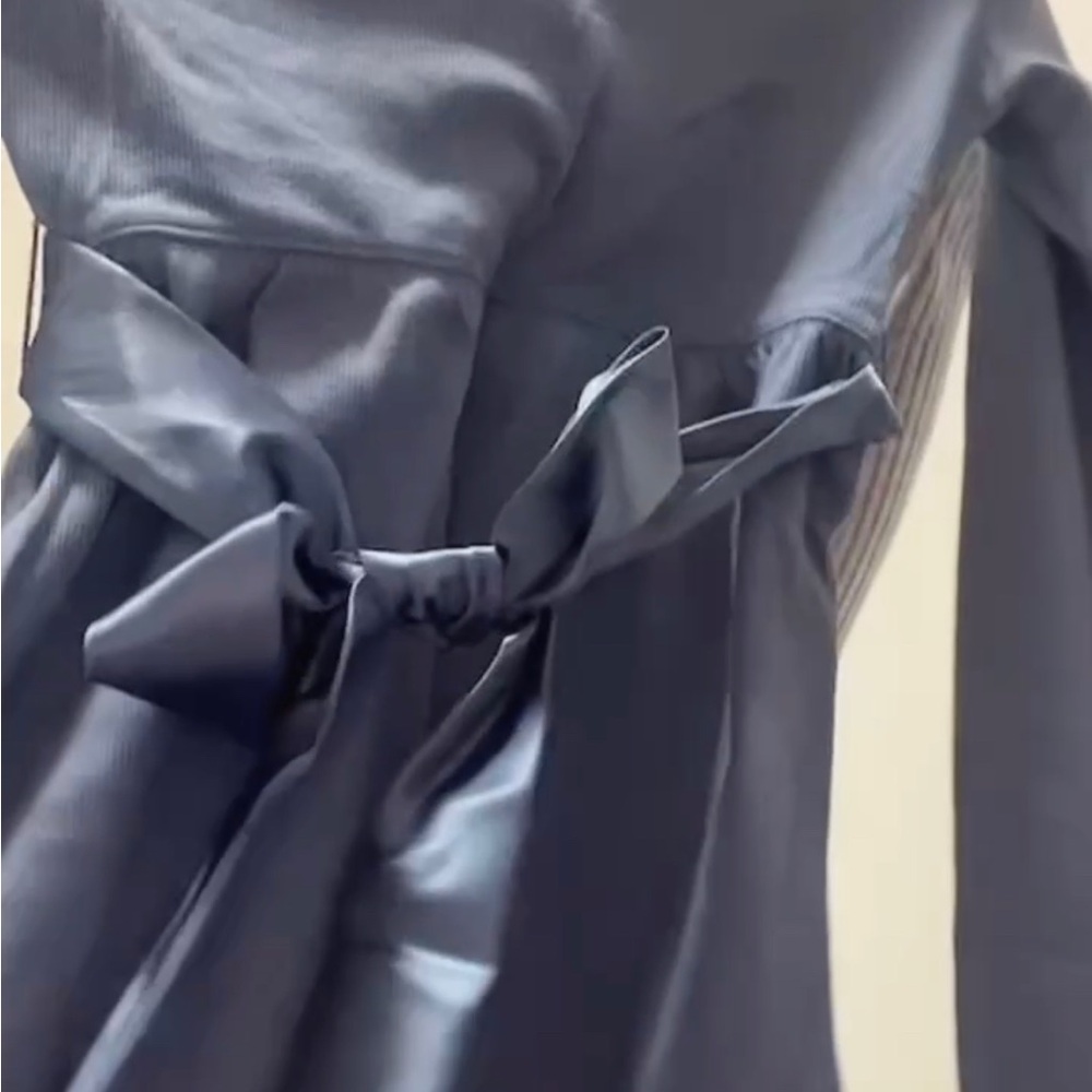 Hollister blue long sleeve wrap top with satin bow - Picture 3 of 3